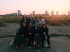 LLC fam goes to Amager beach, to "read" for class. A great mental break and destress.